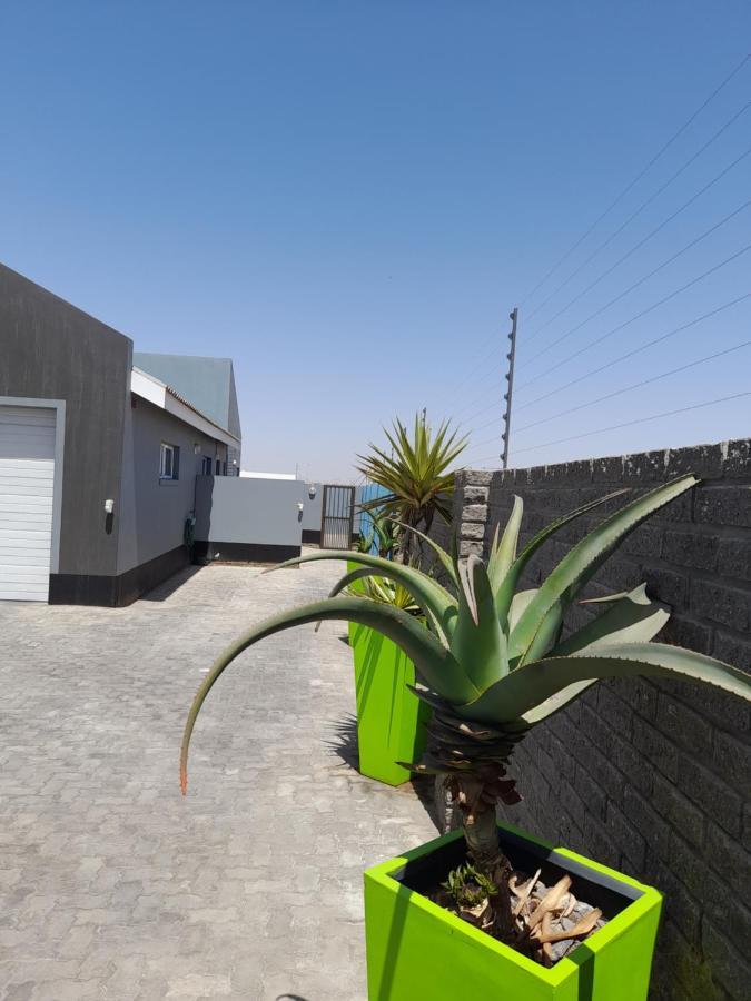 Kelpmeeu Self- Catering Apartments Swakopmund Exterior photo